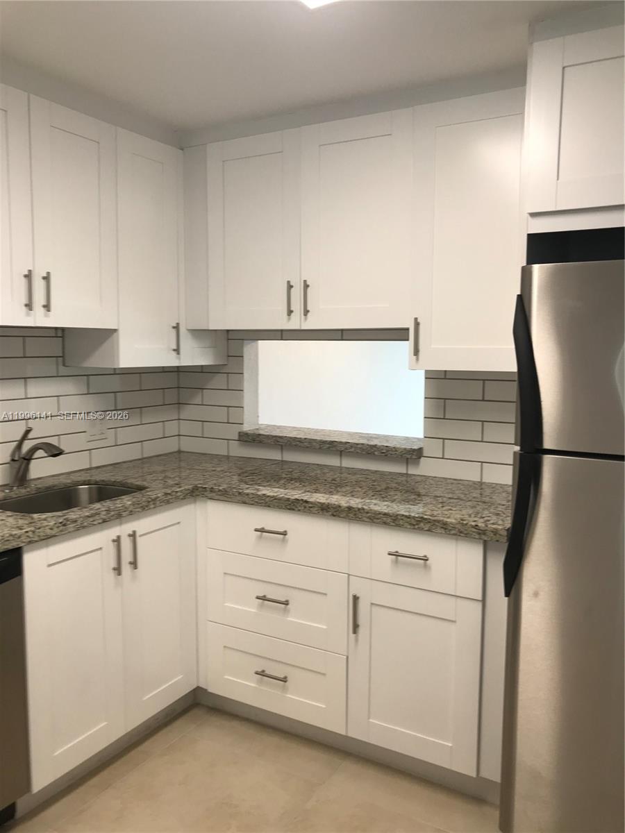 210 1 / 2 775 sq. ft. $ 2026-04-07 0 Photo