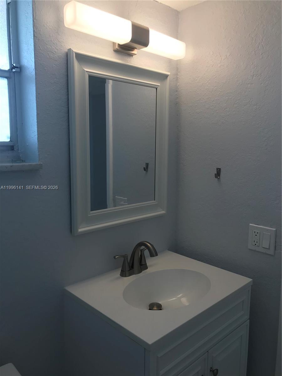 210 1 / 2 775 sq. ft. $ 2026-04-07 0 Photo