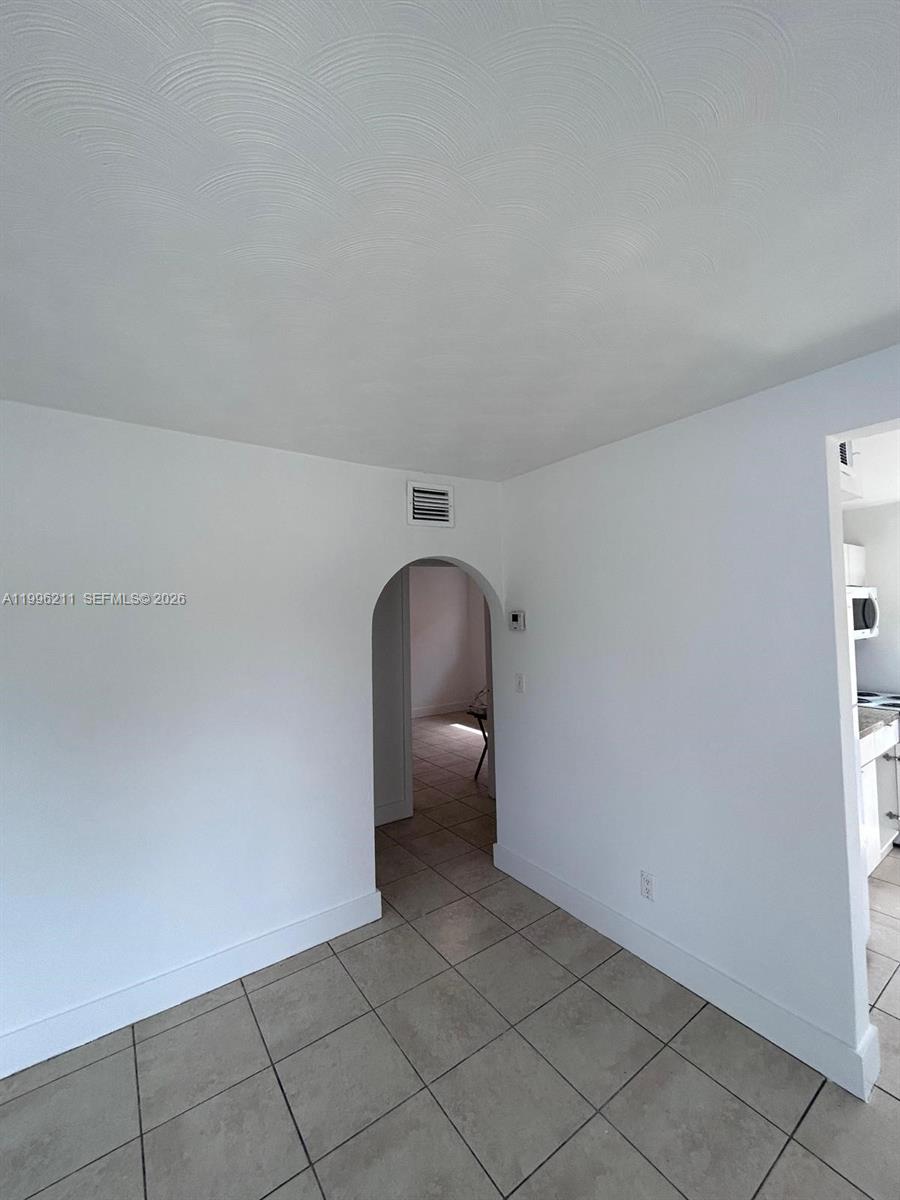   /  1430 sq. ft. $ 2026-04-07 0 Photo