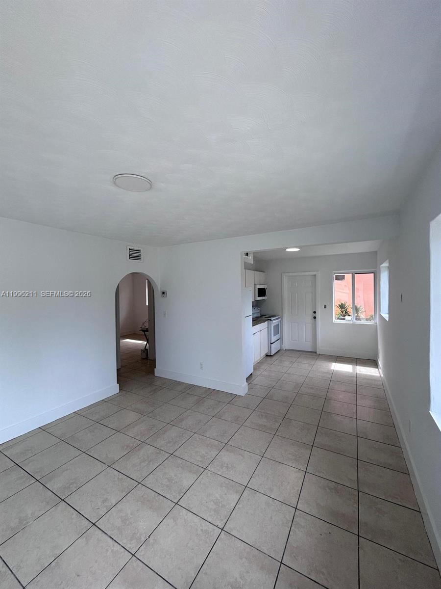   /  1430 sq. ft. $ 2026-04-07 0 Photo