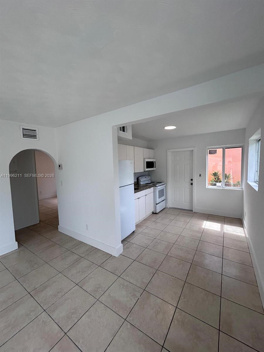   /  1430 sq. ft. $ 2026-04-07 0 Photo