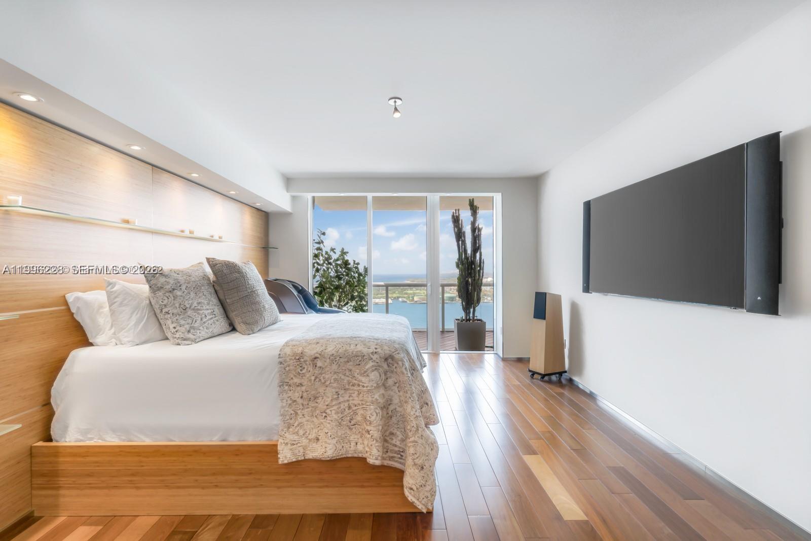 Photo of 450 Alton Rd  #3303, Miami Beach, Florida, 33139 - 