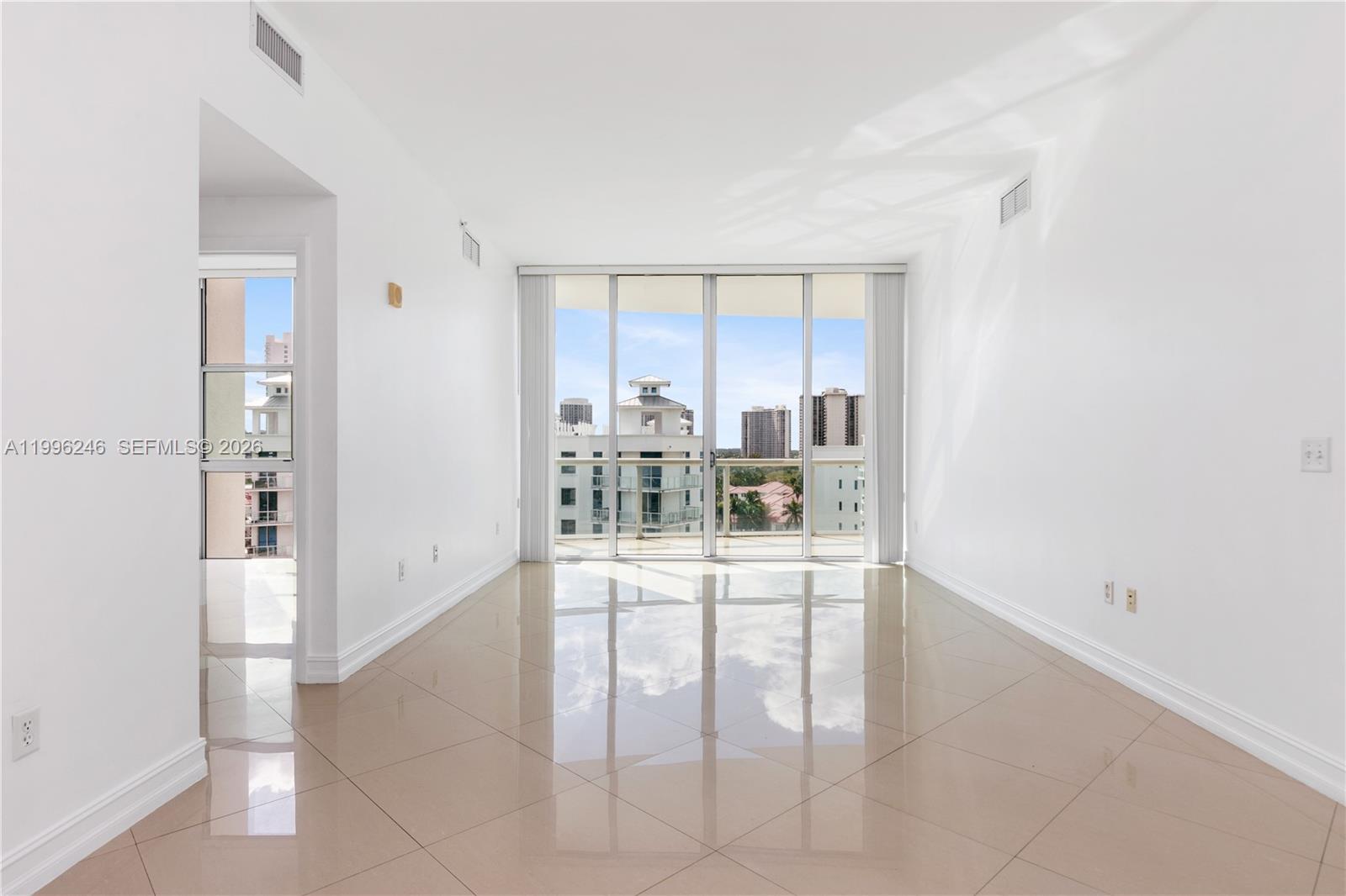 Photo of 3131 188th St #2-1010, Aventura, Florida, 33180 -