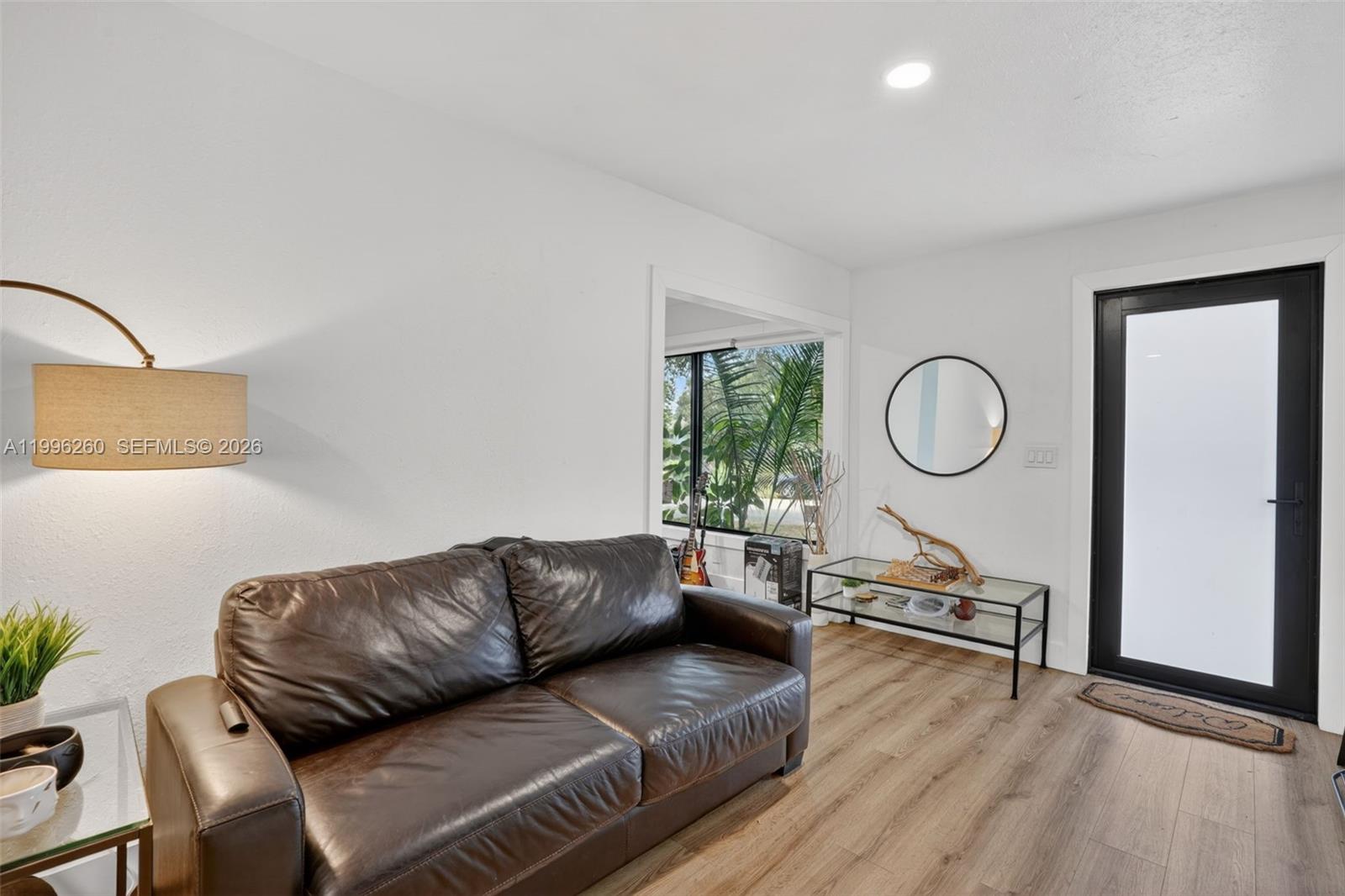   /  3081 sq. ft. $ 2026-04-07 0 Photo
