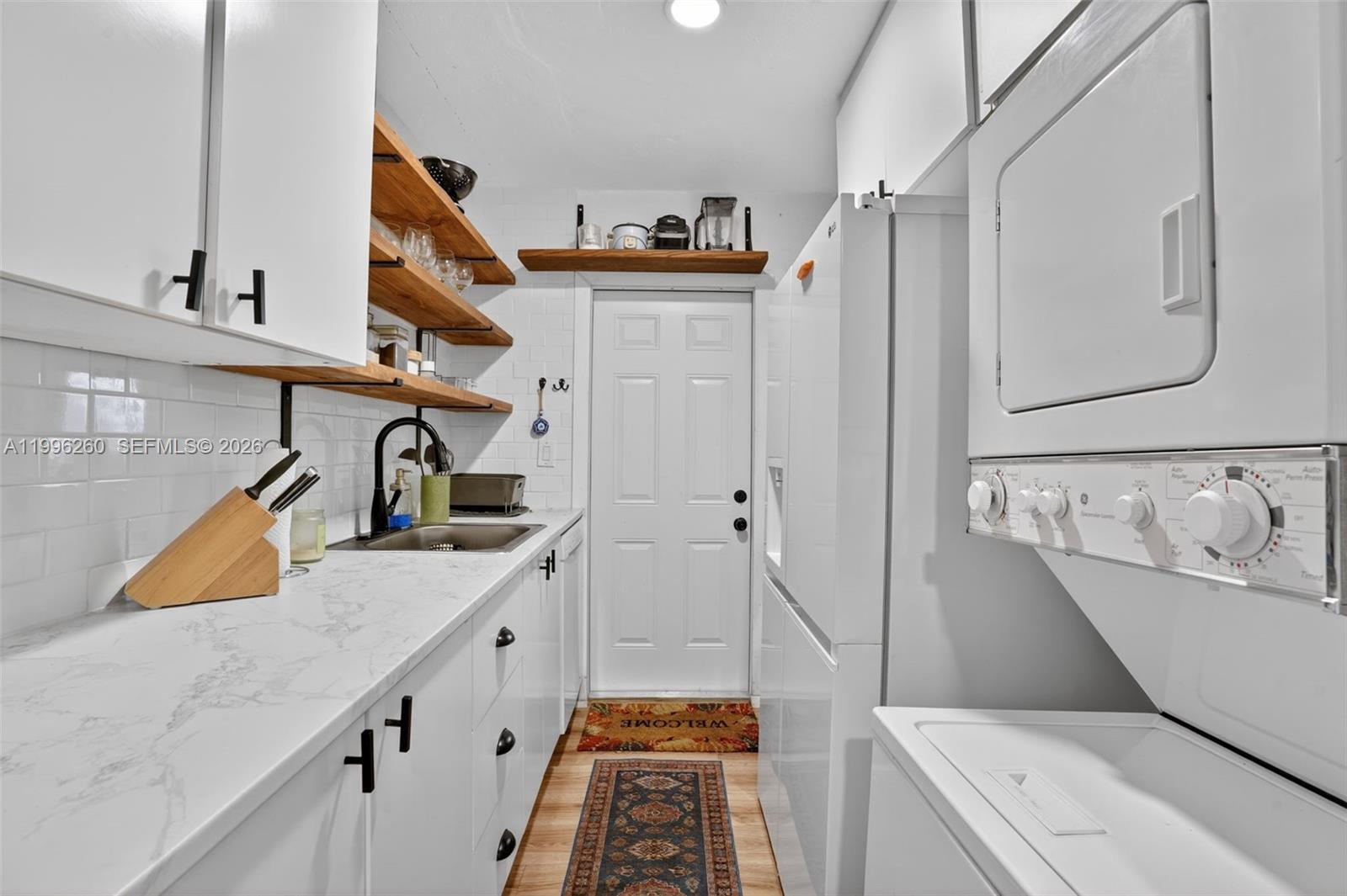   /  3081 sq. ft. $ 2026-04-07 0 Photo