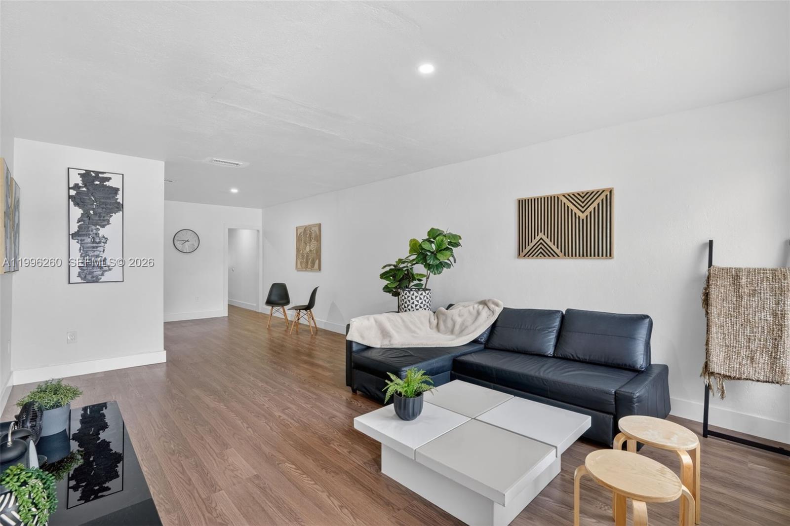   /  3081 sq. ft. $ 2026-04-07 0 Photo