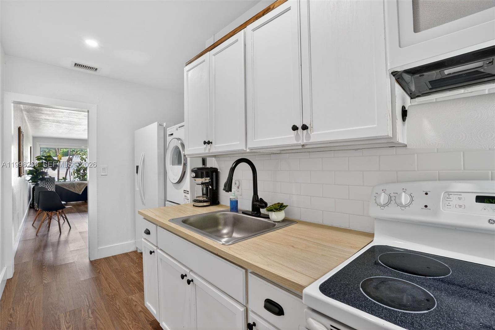   /  3081 sq. ft. $ 2026-04-07 0 Photo