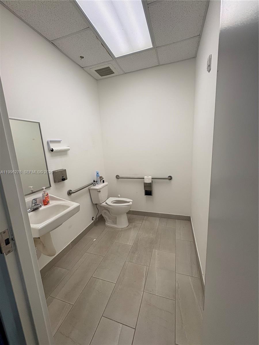 130  /   sq. ft. $ 2026-04-07 0 Photo