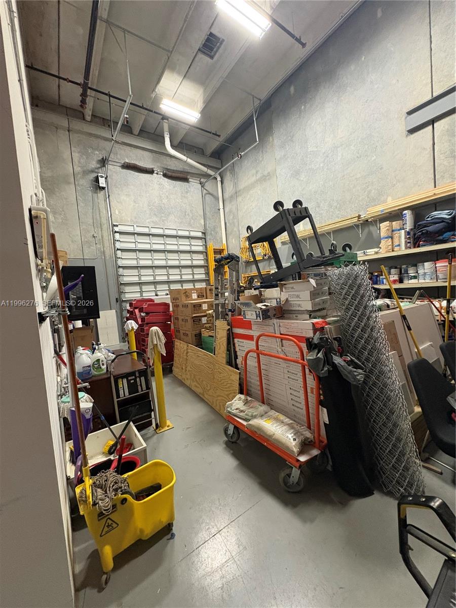 130  /   sq. ft. $ 2026-04-07 0 Photo