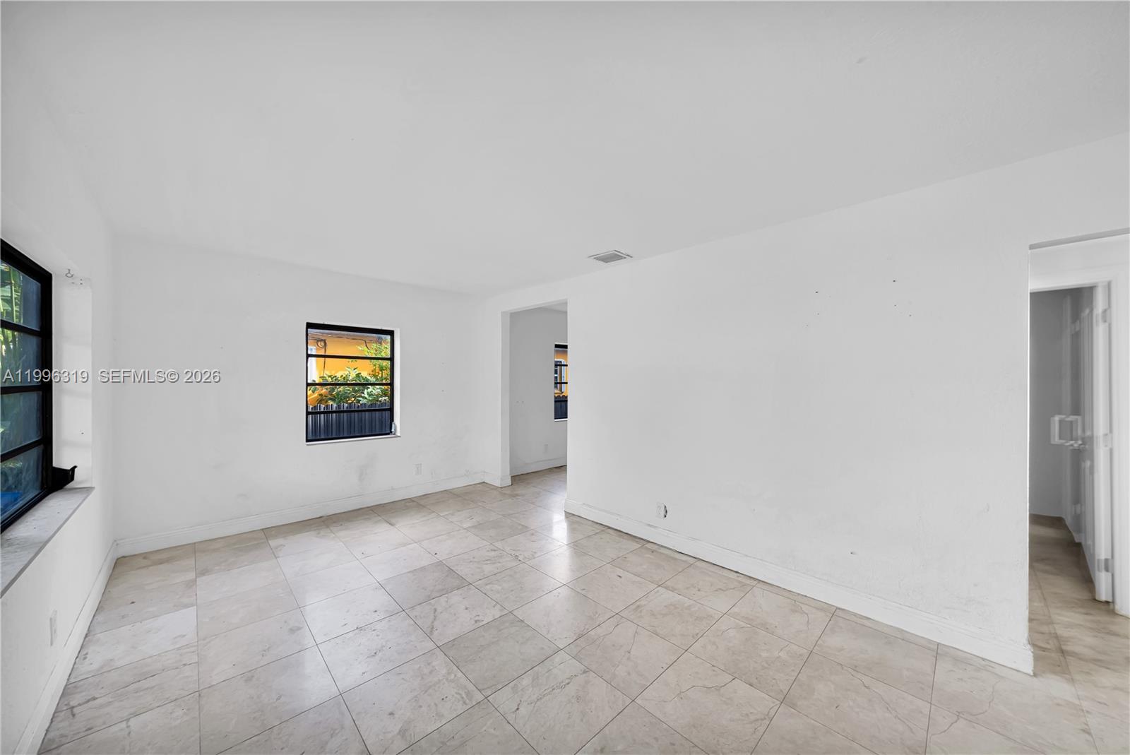   /  792 sq. ft. $ 2026-04-07 0 Photo