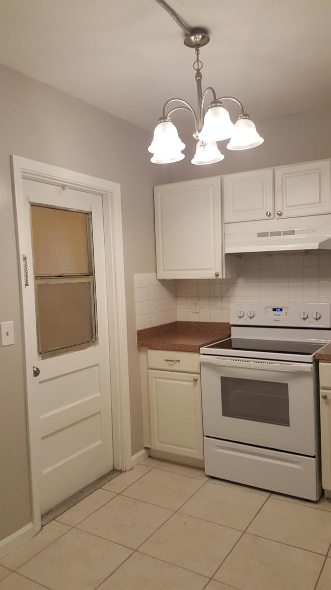 1-8  / 0  sq. ft. $ 2026-04-18 0 Photo