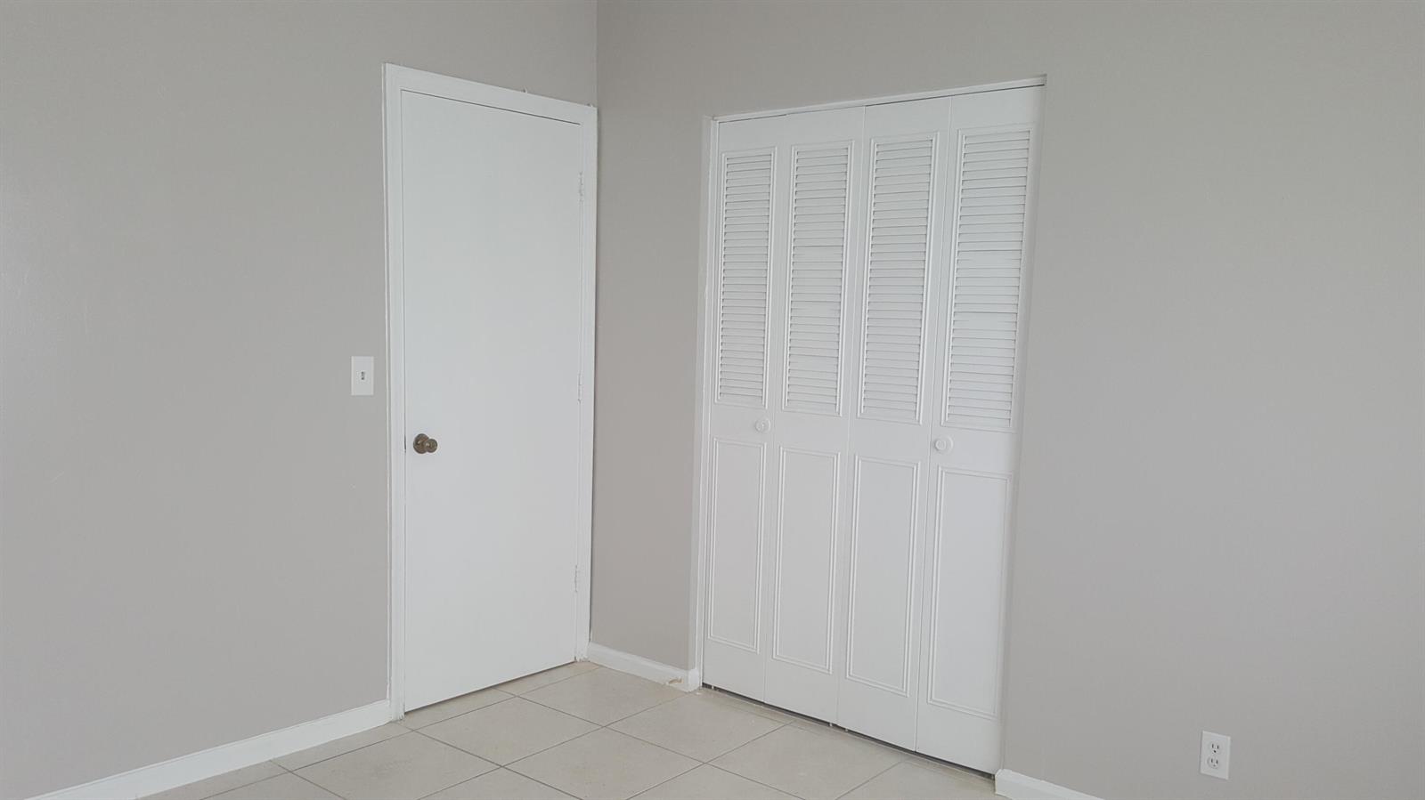 1-8  / 0  sq. ft. $ 2026-04-18 0 Photo