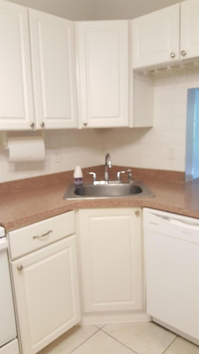 1-8  / 0  sq. ft. $ 2026-04-18 0 Photo