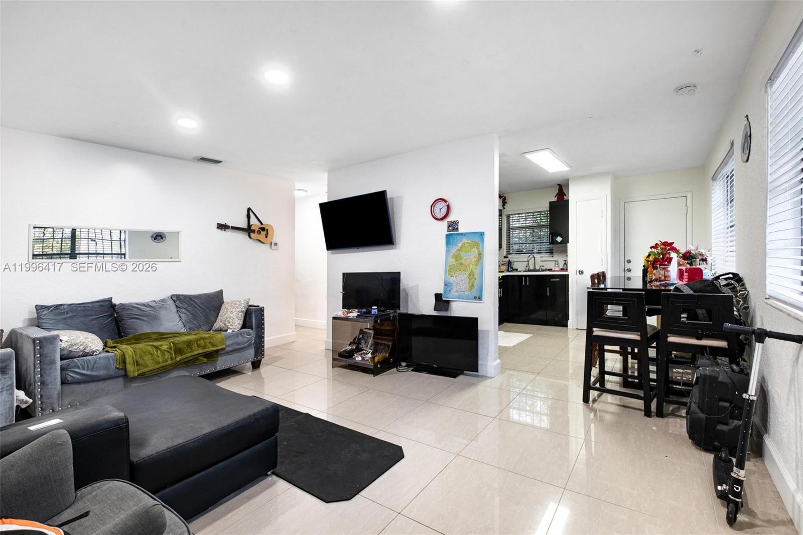   /  1959 sq. ft. $ 2026-04-07 0 Photo