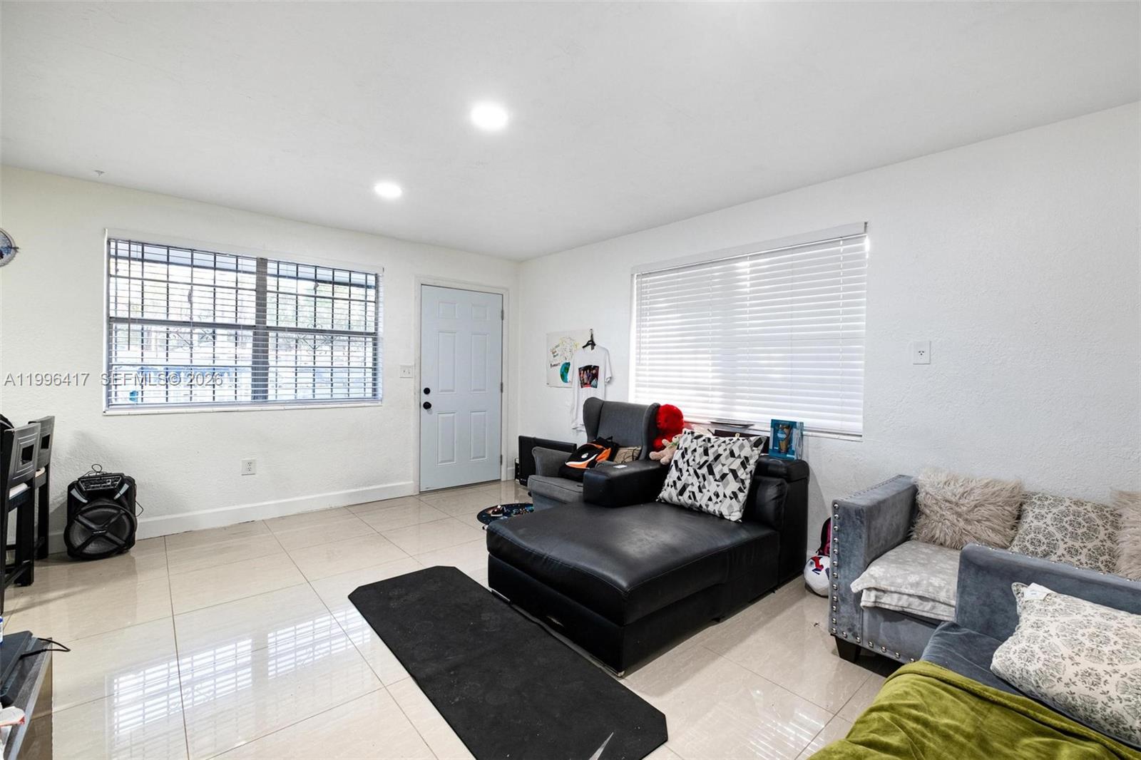   /  1959 sq. ft. $ 2026-04-07 0 Photo