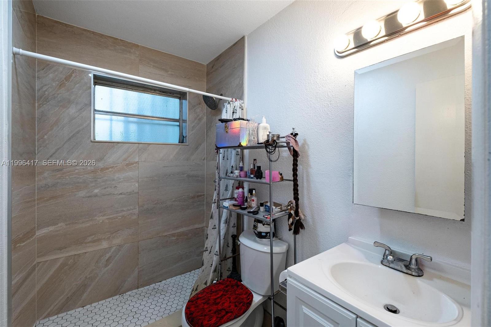   /  1959 sq. ft. $ 2026-04-07 0 Photo