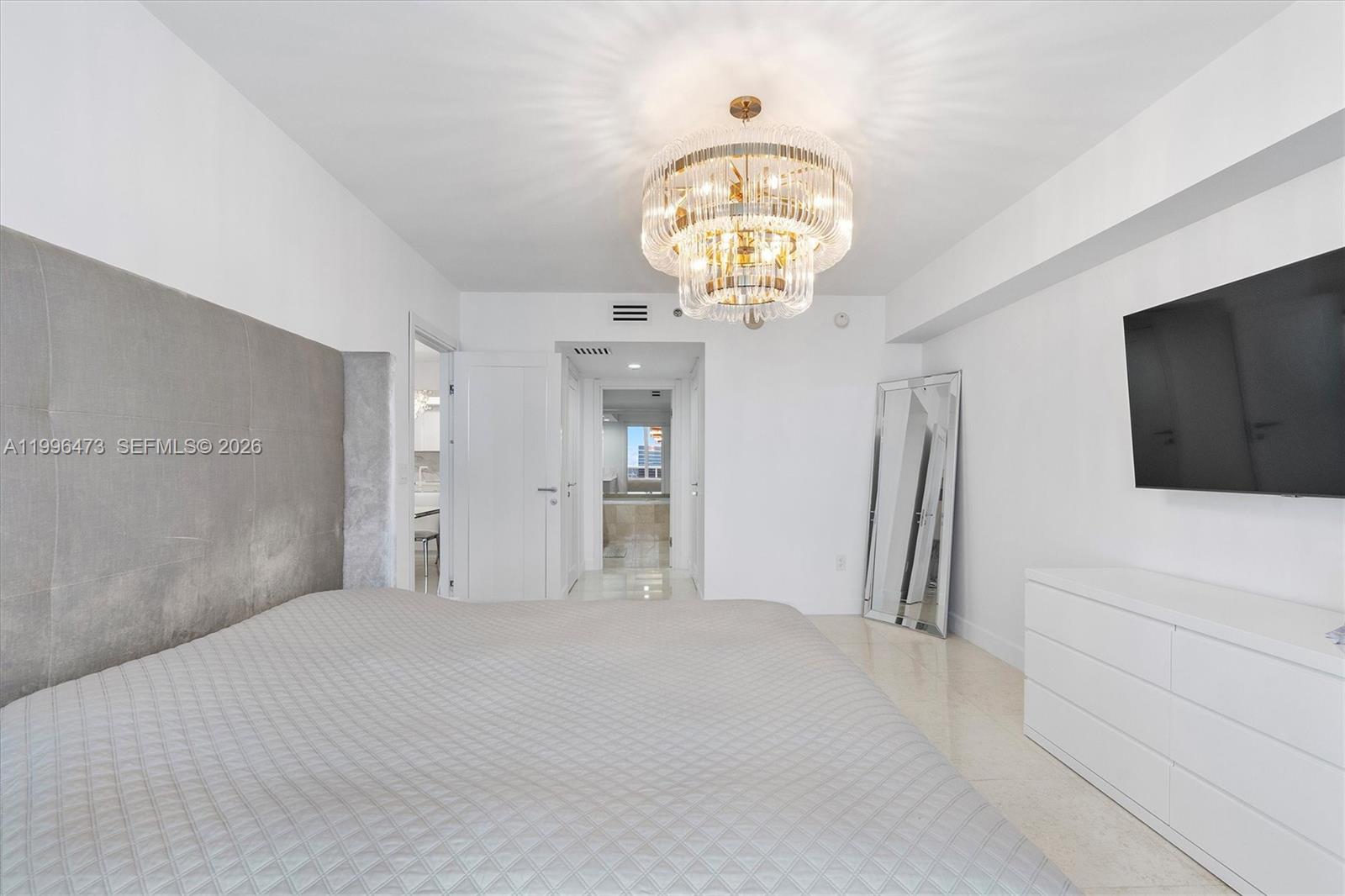 4503 3 / 3 1733 sq. ft. $ 2026-04-07 0 Photo