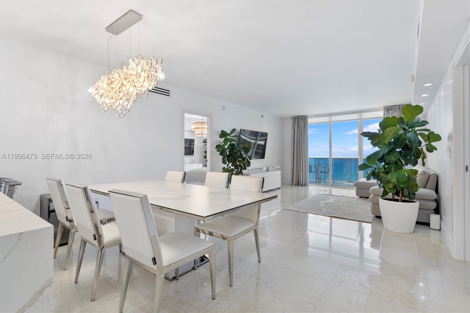 4503 3 / 3 1733 sq. ft. $ 2026-04-07 0 Photo