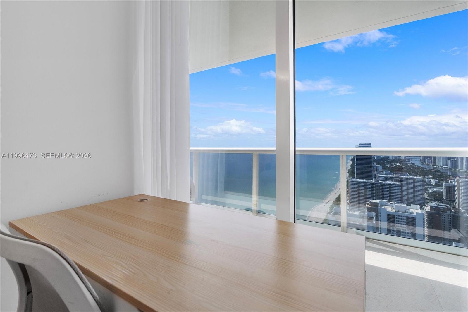 4503 3 / 3 1733 sq. ft. $ 2026-04-07 0 Photo