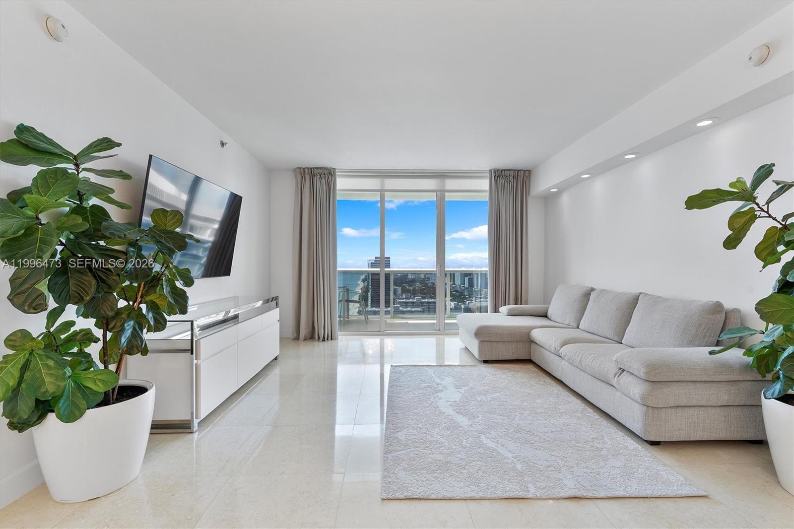 4503 3 / 3 1733 sq. ft. $ 2026-04-07 0 Photo
