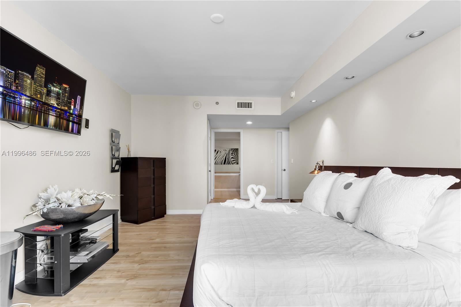 2608 2 / 2 1458 sq. ft. $ 2026-04-07 0 Photo