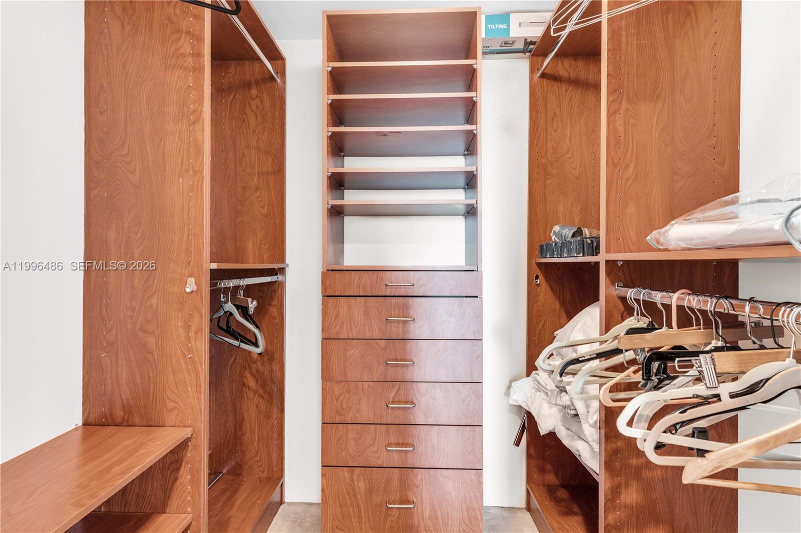 2608 2 / 2 1458 sq. ft. $ 2026-04-07 0 Photo