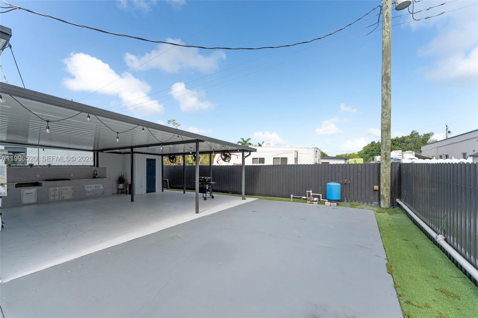 22811 3 / 3 1492 sq. ft. $ 2026-04-07 0 Photo