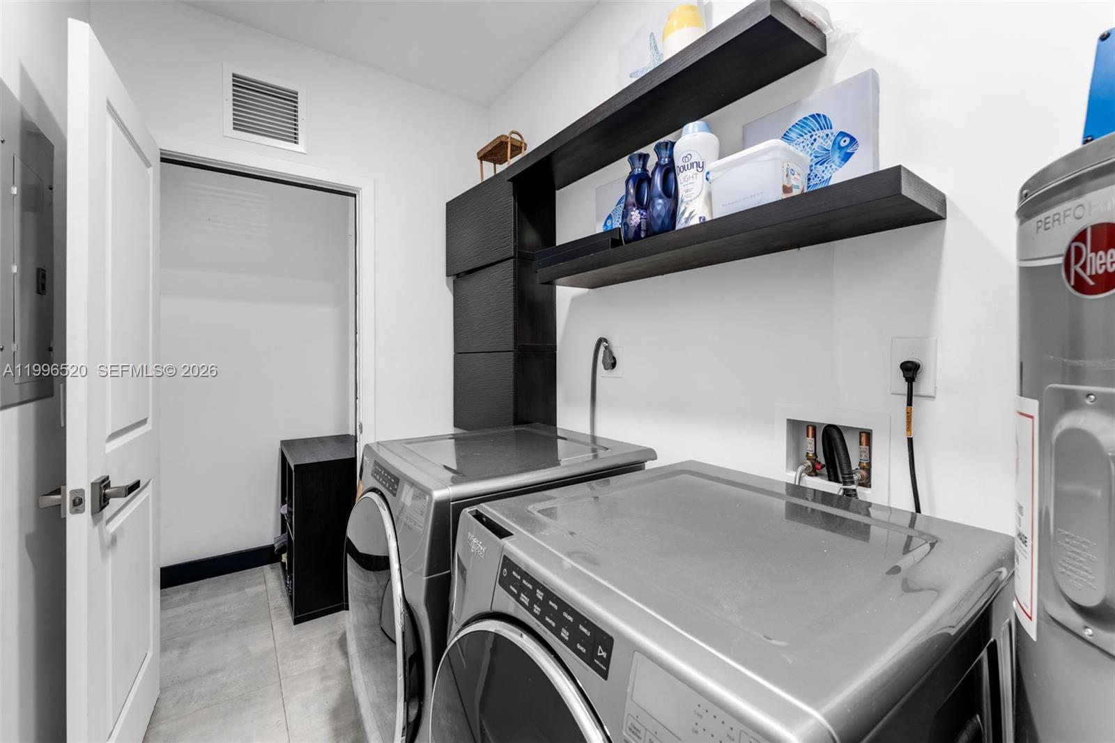 22811 3 / 3 1492 sq. ft. $ 2026-04-07 0 Photo