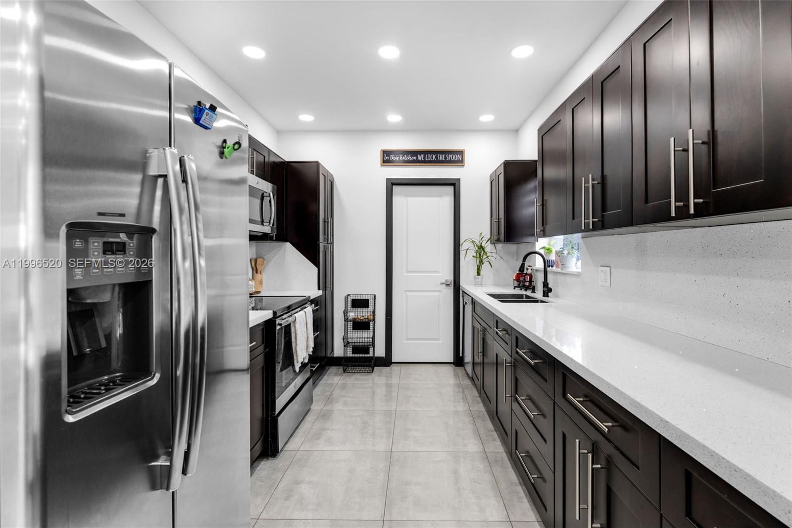 22811 3 / 3 1492 sq. ft. $ 2026-04-07 0 Photo