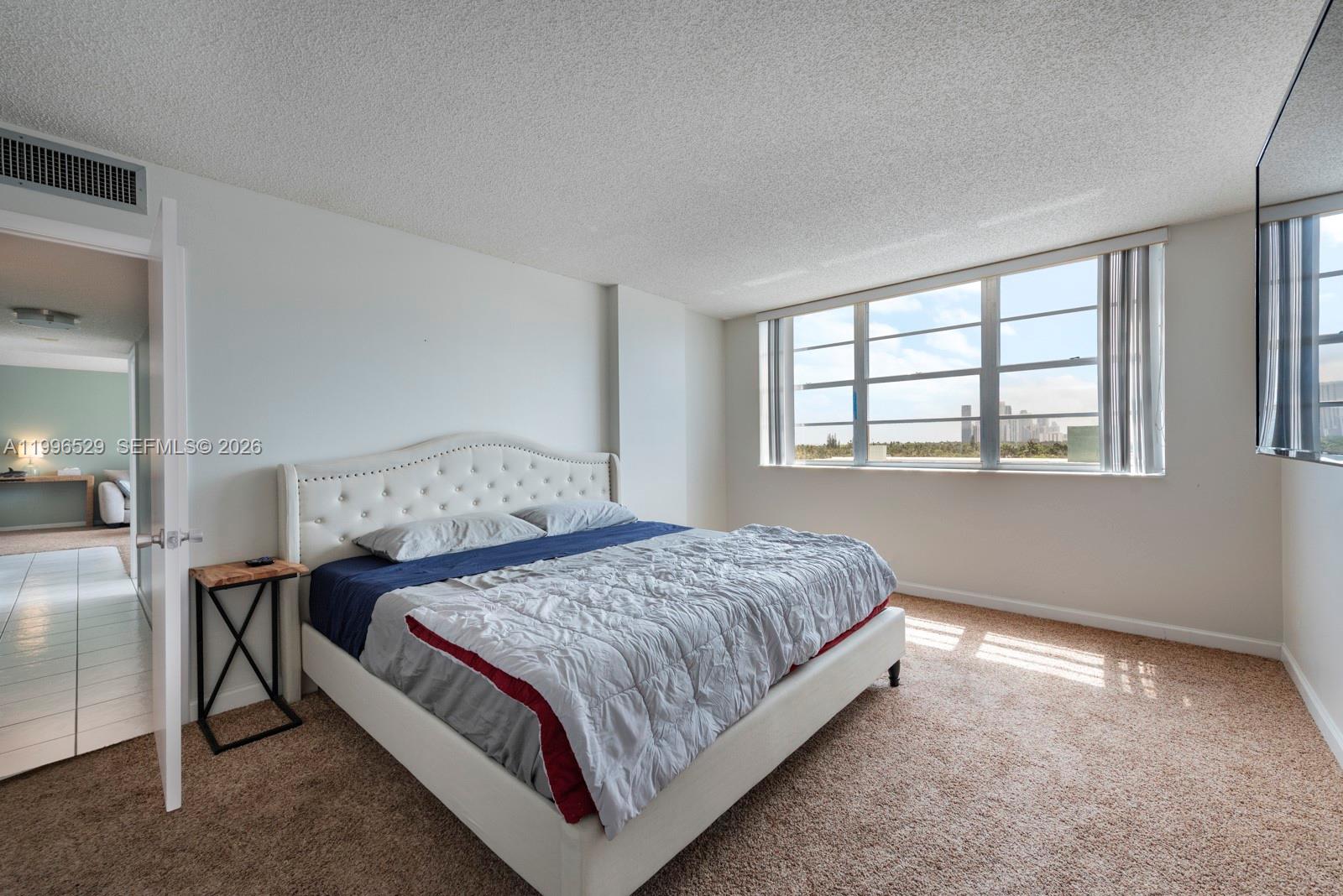 Photo of 3161 Ocean Dr  #809, Hallandale Beach, Florida, 33009 - 