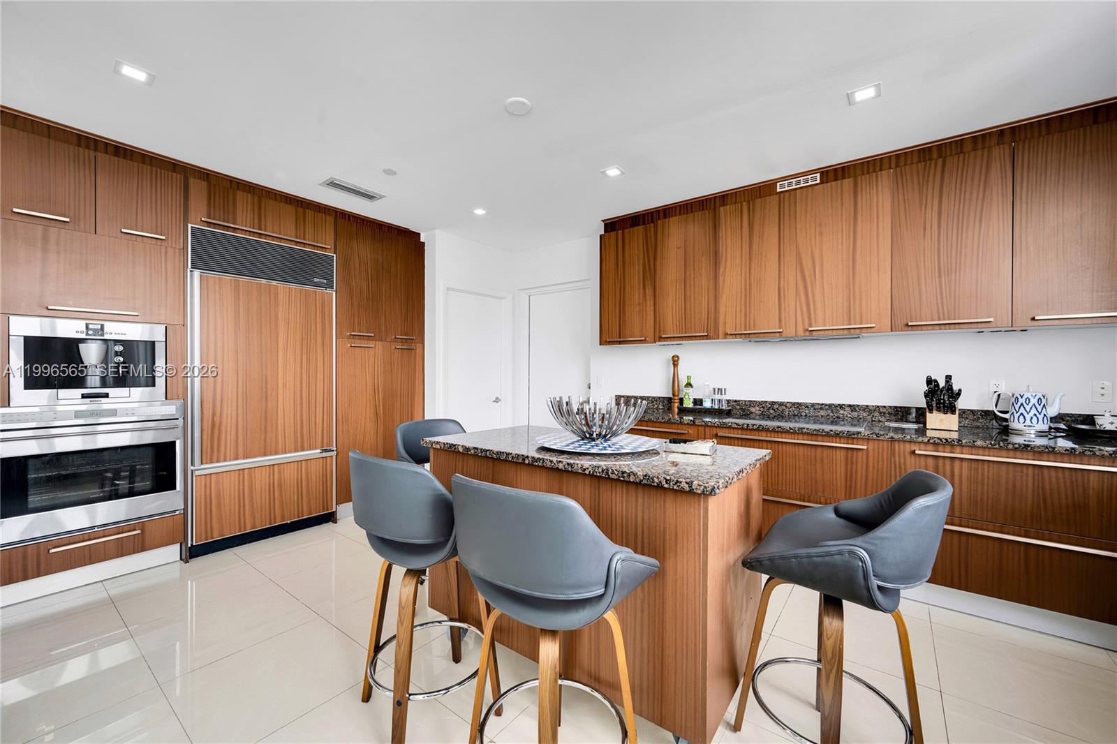 2104 3 / 4 2327 sq. ft. $ 2026-04-07 0 Photo