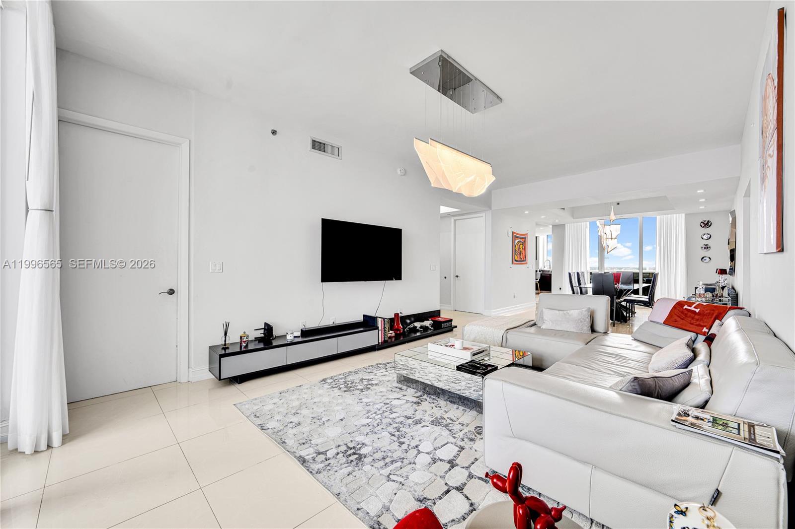 2104 3 / 4 2327 sq. ft. $ 2026-04-07 0 Photo