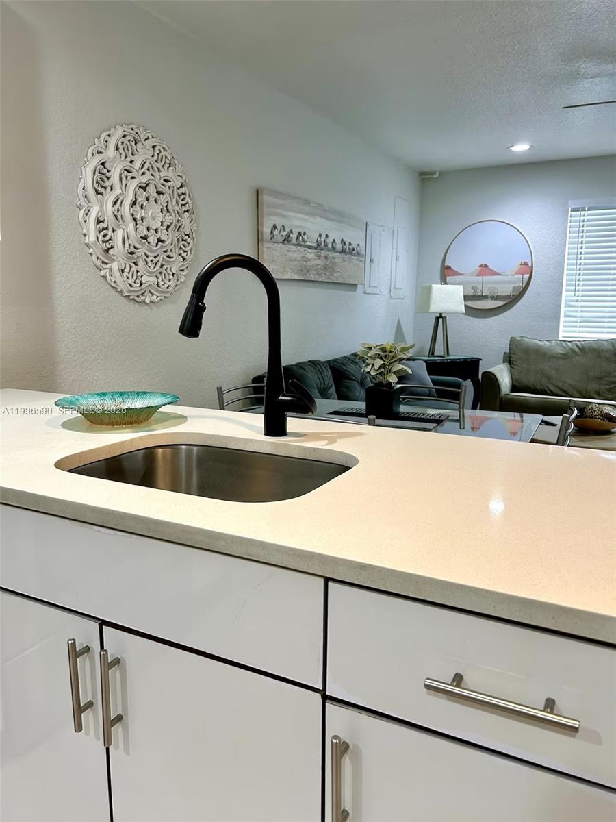   /  2418 sq. ft. $ 2026-04-07 0 Photo