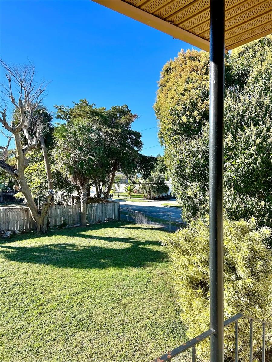   /  2418 sq. ft. $ 2026-04-07 0 Photo