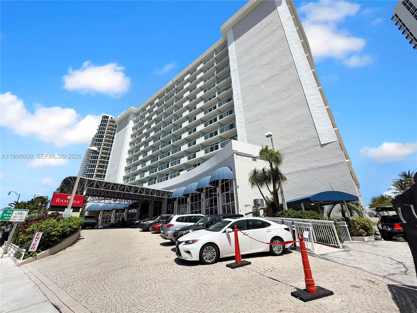 Photo of 19201 Collins Ave  #623, Sunny Isles Beach, Florida, 33160 - 