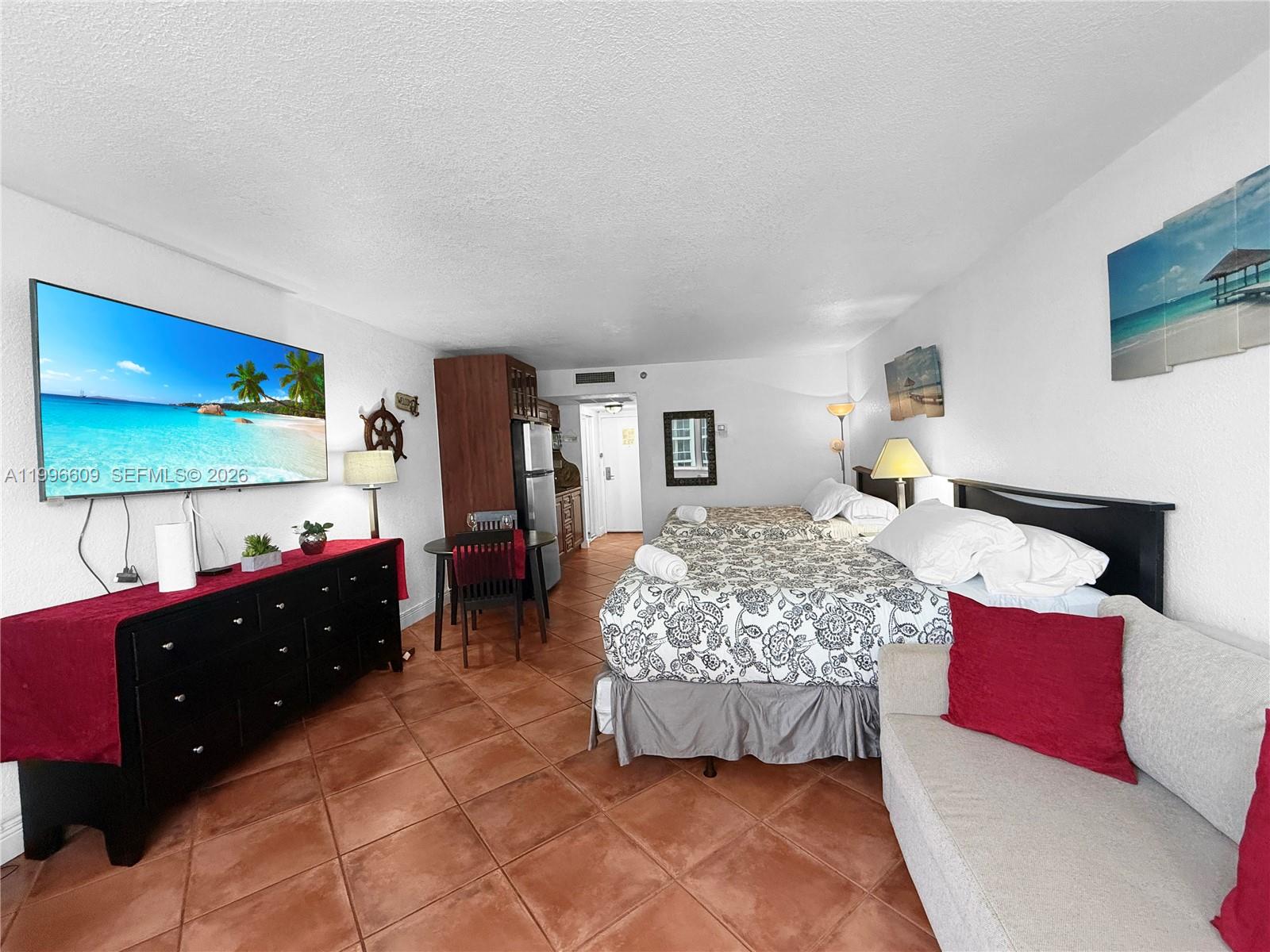 Photo of 19201 Collins Ave  #623, Sunny Isles Beach, Florida, 33160 - 