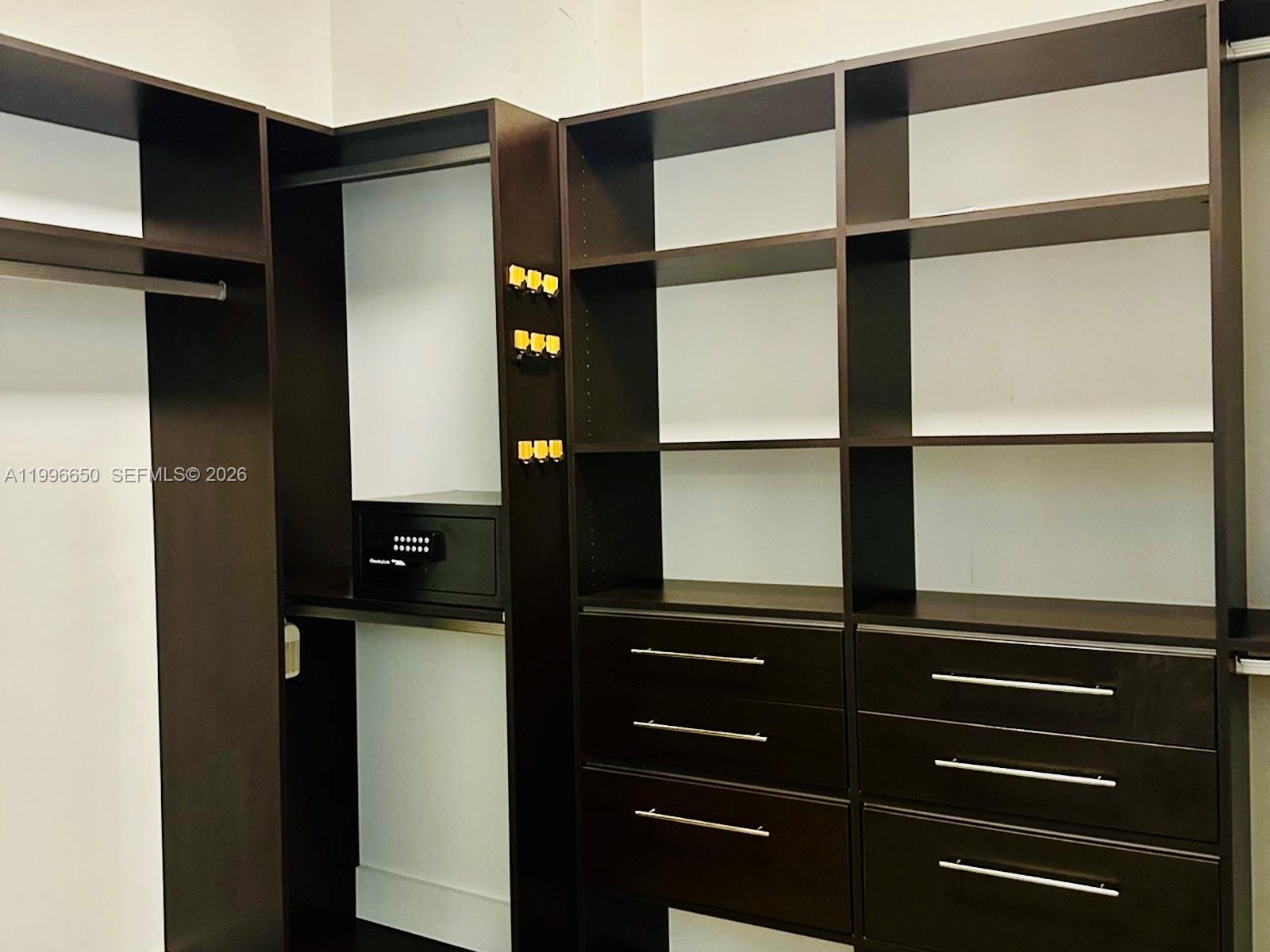 Photo of 3301 183rd St  #809, Aventura, Florida, 33160 - 