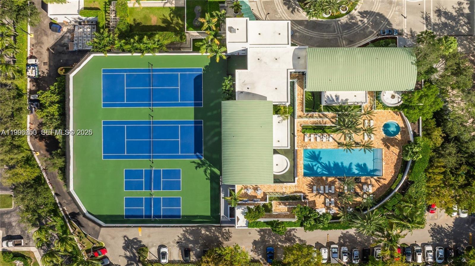 Photo of 3301 183rd St  #809, Aventura, Florida, 33160 - 