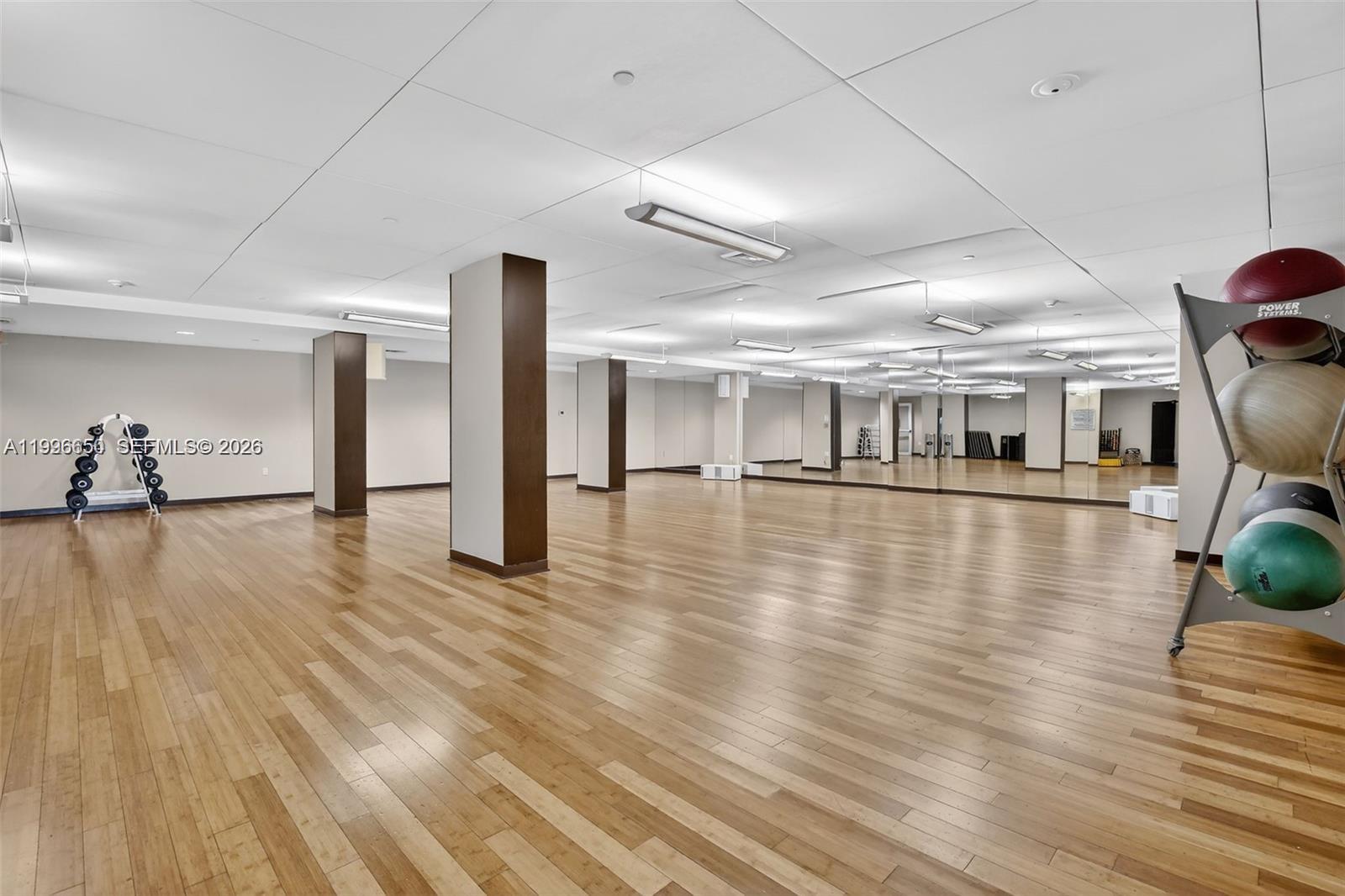 Photo of 3301 183rd St  #809, Aventura, Florida, 33160 - 