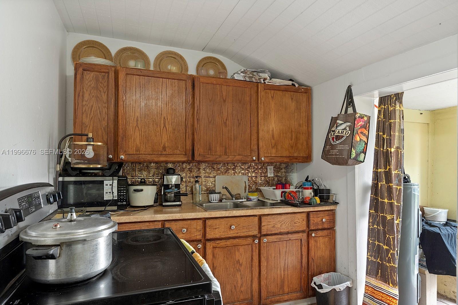 See details / 2641 sq. ft. $ 2026-04-07 0 Photo