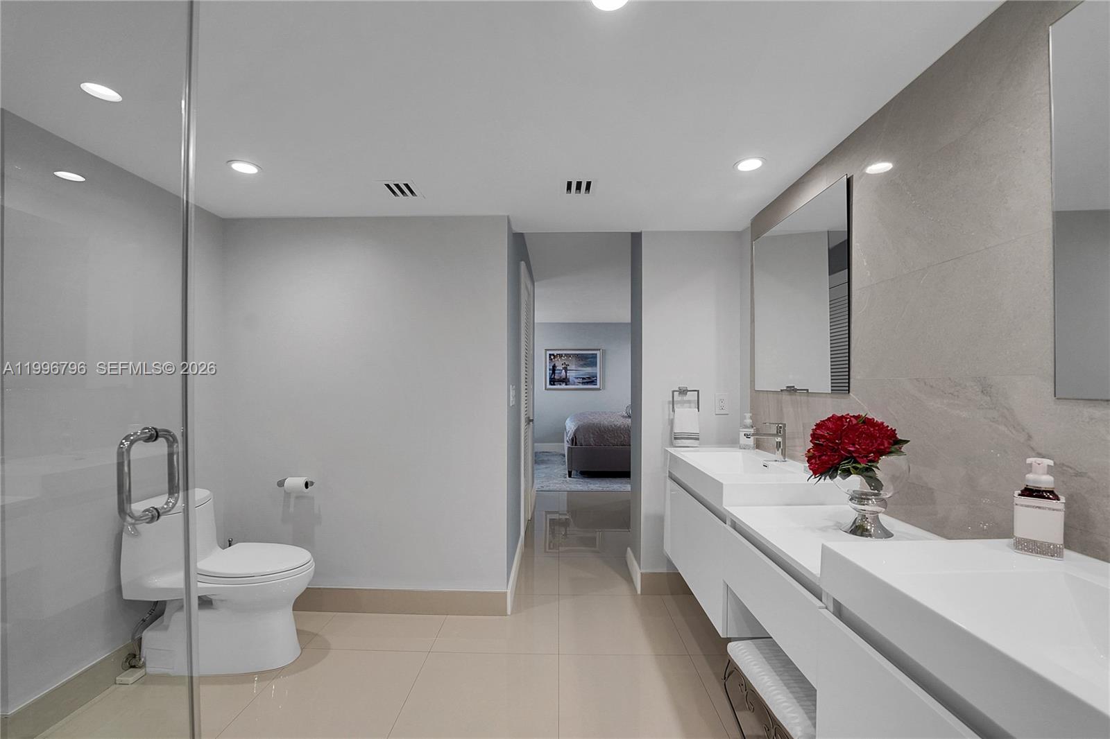 Photo of 1920 Ocean Dr #11C, Hallandale Beach, Florida, 33009 -