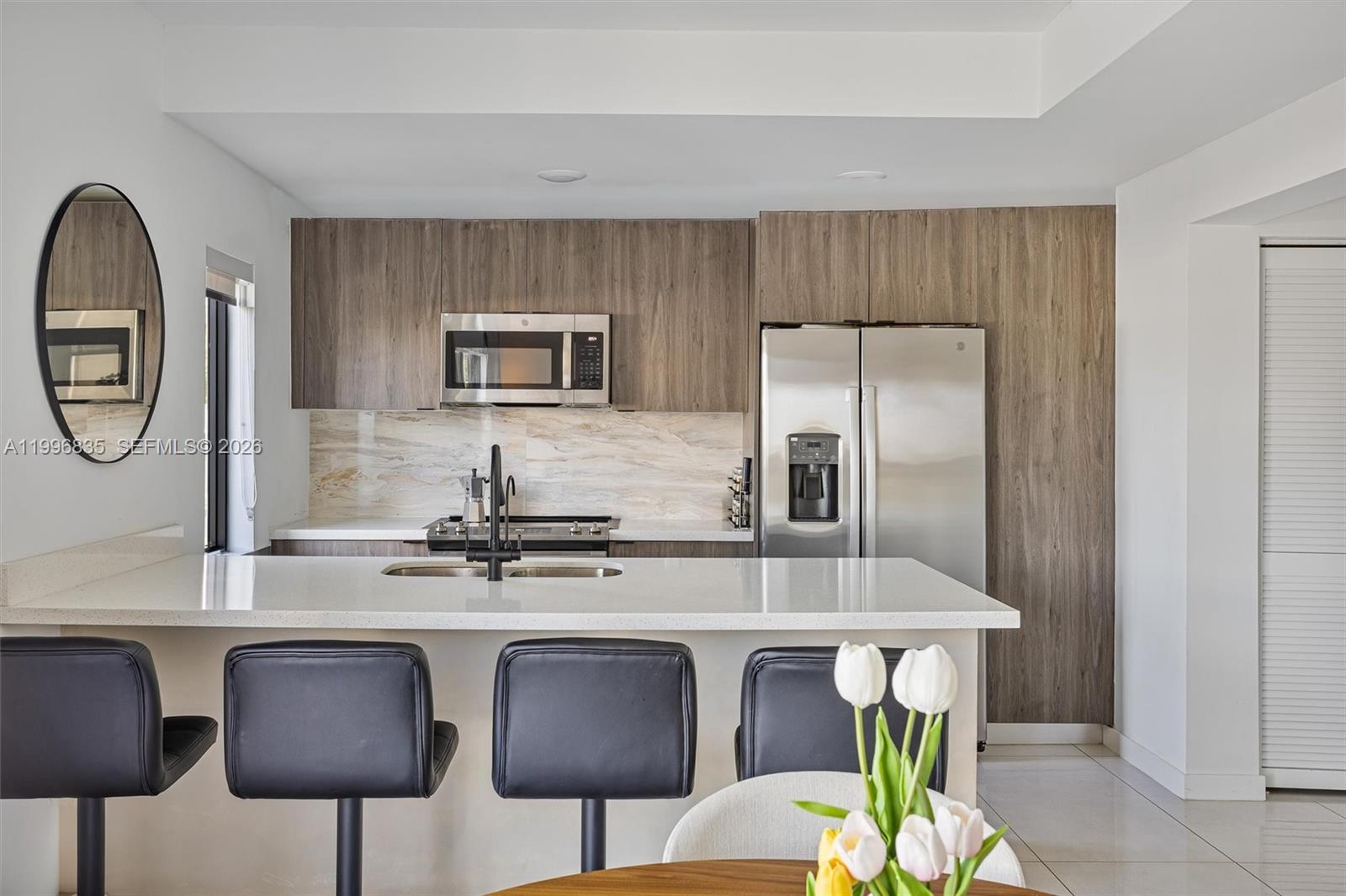 321 5 / 5 1902 sq. ft. $ 2026-04-07 0 Photo