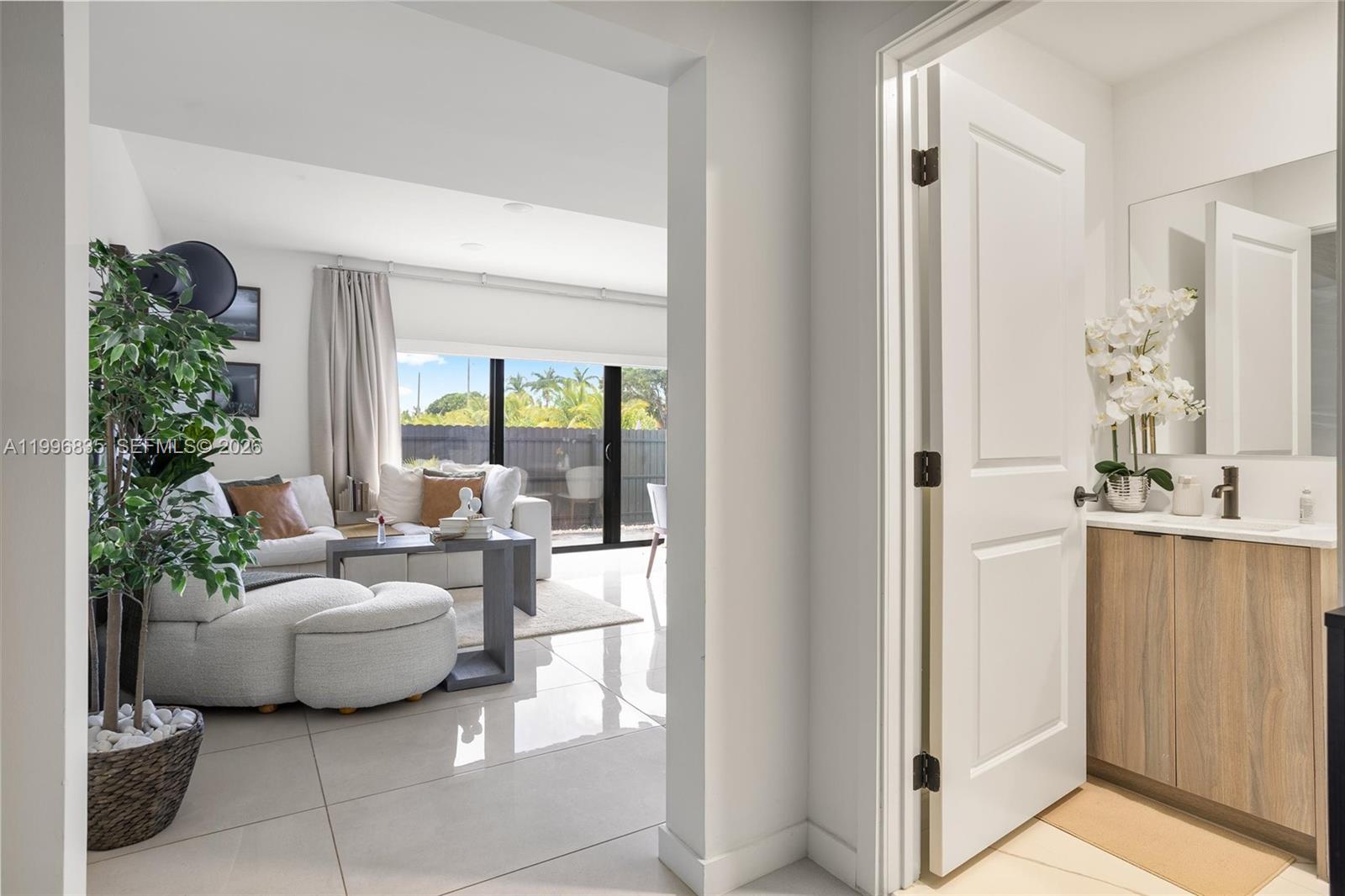 321 5 / 5 1902 sq. ft. $ 2026-04-07 0 Photo