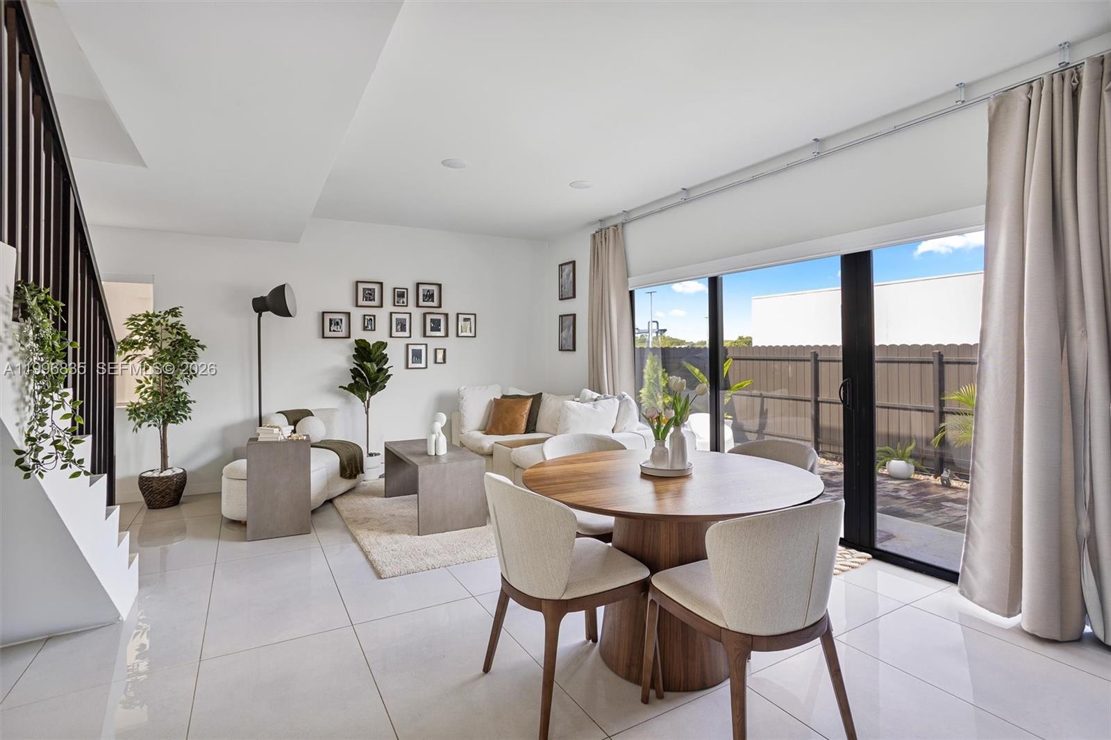 321 5 / 5 1902 sq. ft. $ 2026-04-07 0 Photo