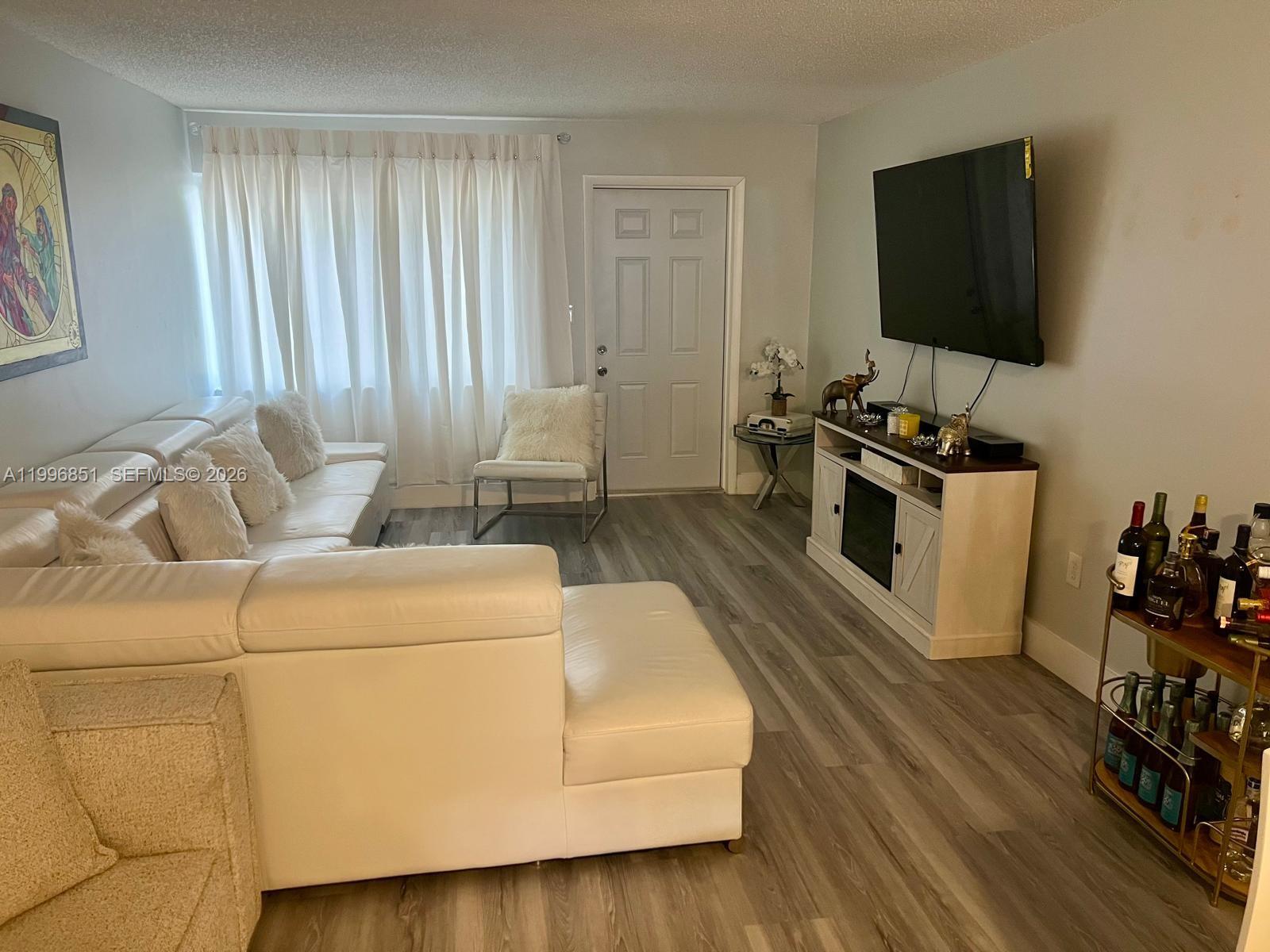3,4,5,8,9,10,11,15,16,19,  /   sq. ft. $ 2026-04-07 0 Photo