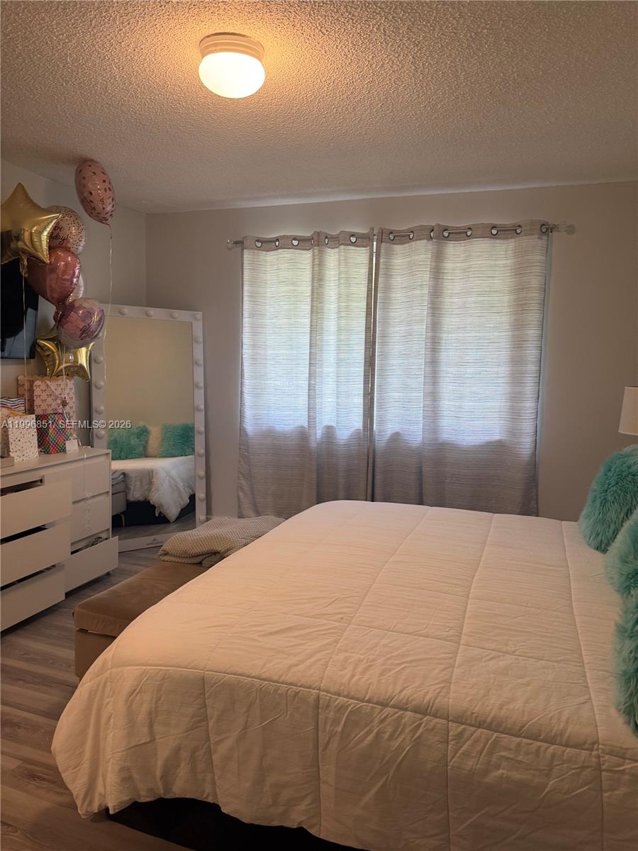 3,4,5,8,9,10,11,15,16,19,  /   sq. ft. $ 2026-04-07 0 Photo