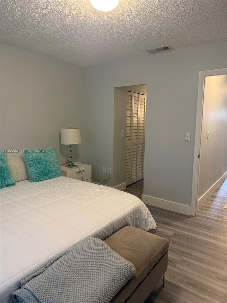 3,4,5,8,9,10,11,15,16,19,  /   sq. ft. $ 2026-04-07 0 Photo