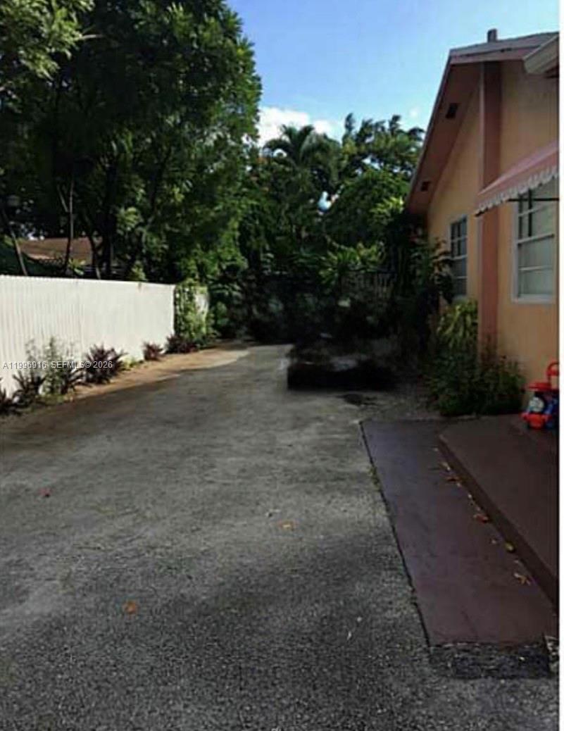   /  1718 sq. ft. $ 2026-04-08 0 Photo