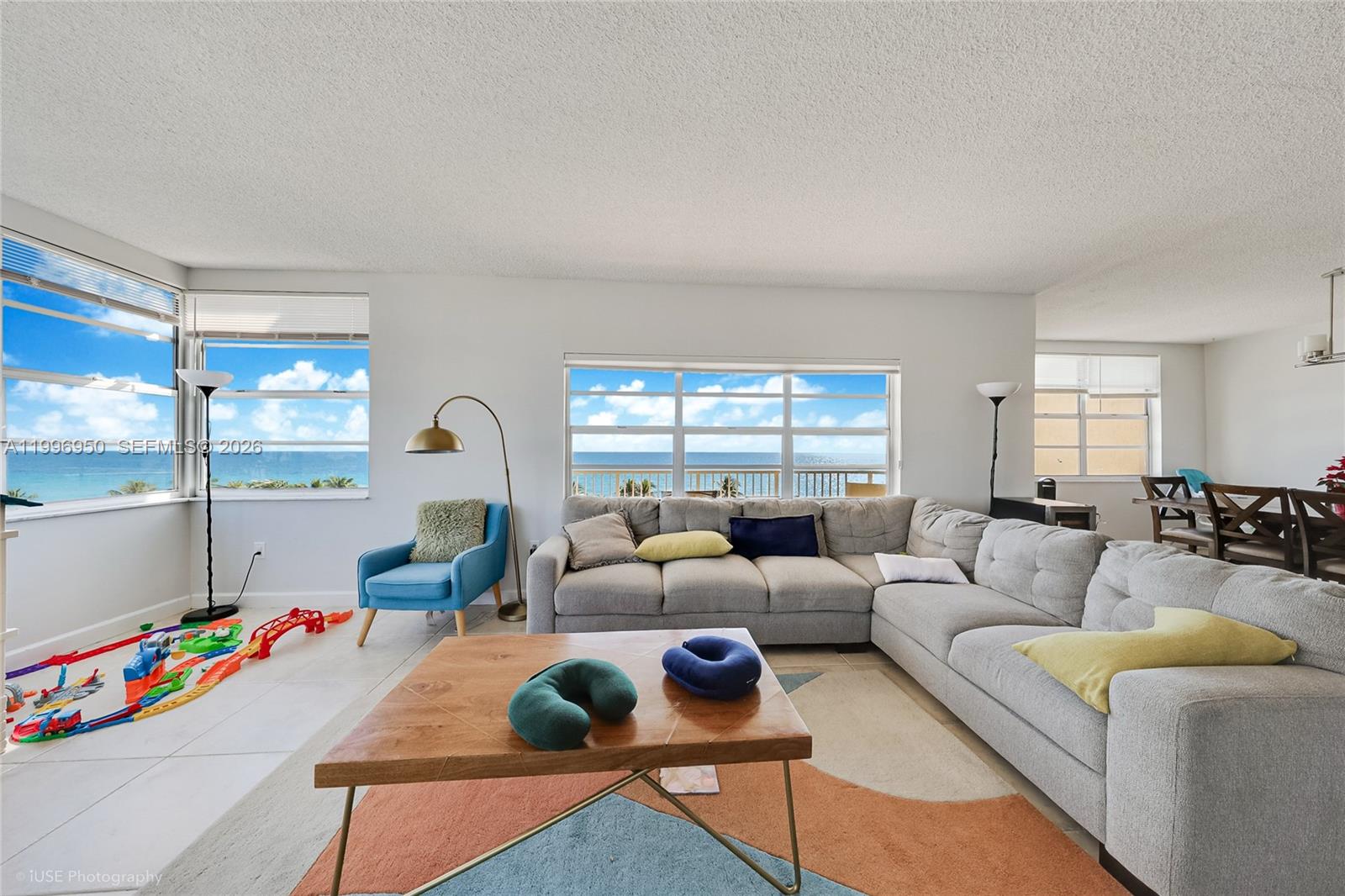 5F 2 / 2 1340 sq. ft. $ 2026-04-08 0 foto