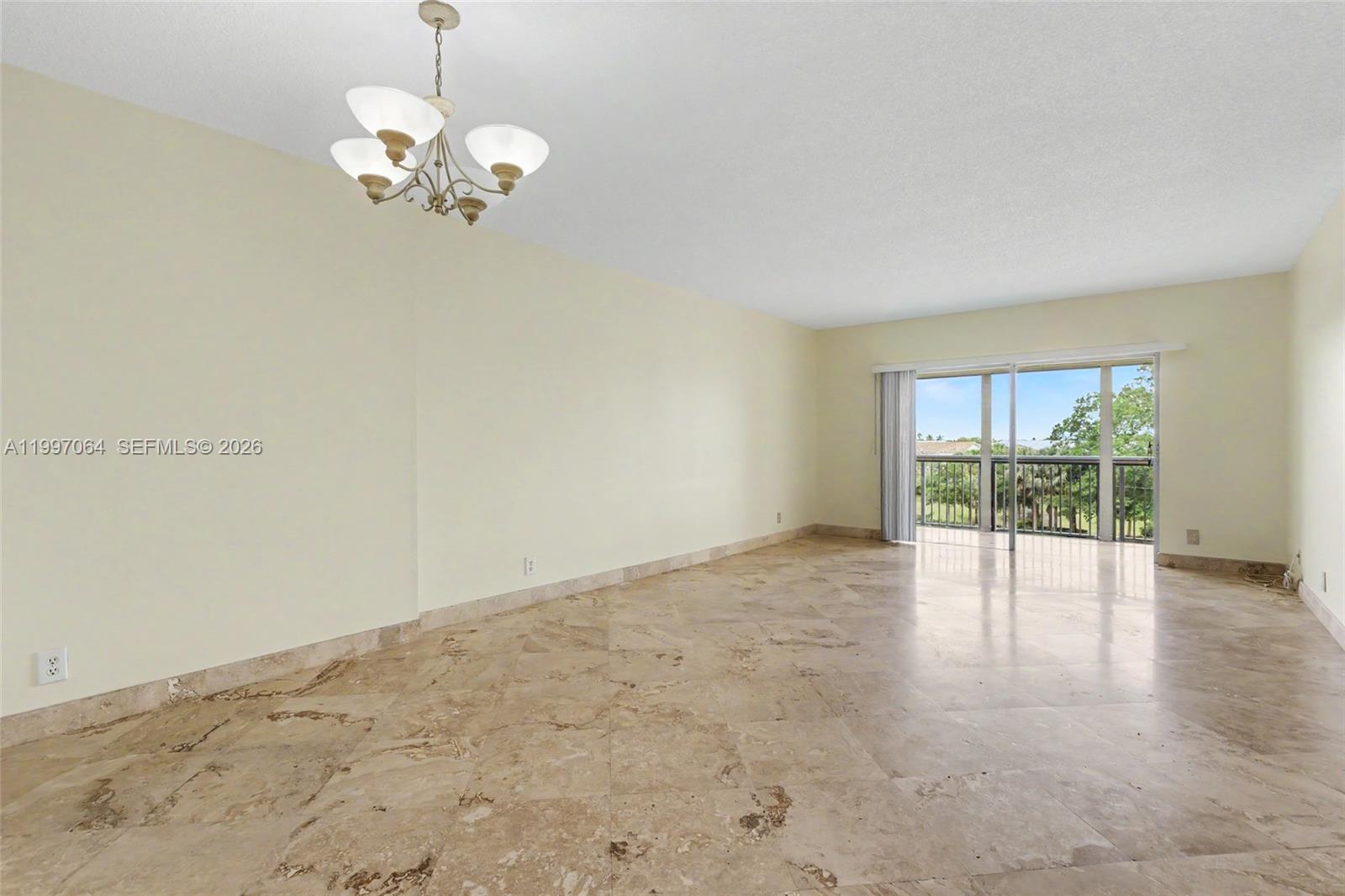 See details 408 1 / 2 844 sq. ft. $ 2026-05-16 0 Photo